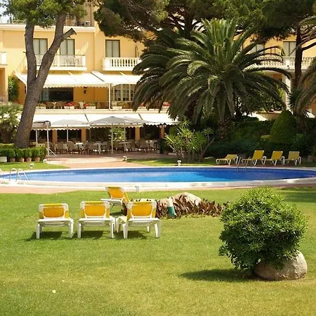 & Wellness 4*