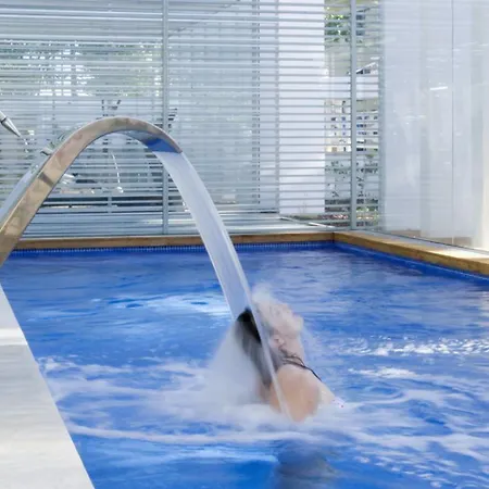 萨加罗健康水疗酒店 酒店