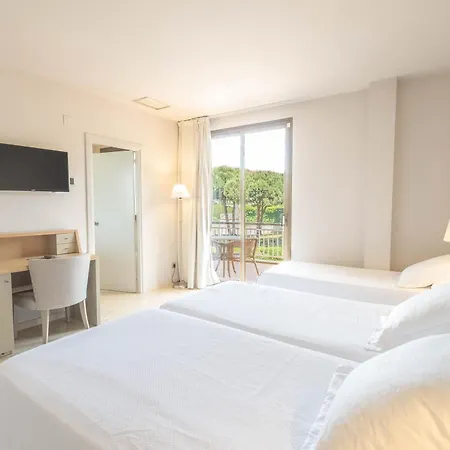 酒店 萨加罗健康水疗酒店 4*