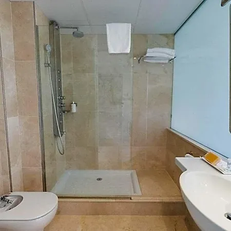 Hotel & Wellness