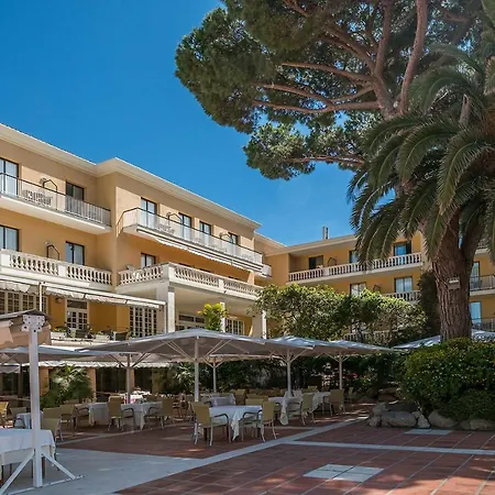 萨加罗健康水疗酒店 4*