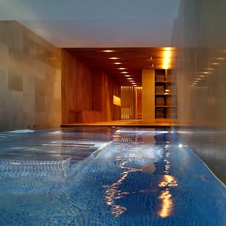 萨加罗健康水疗酒店 4*