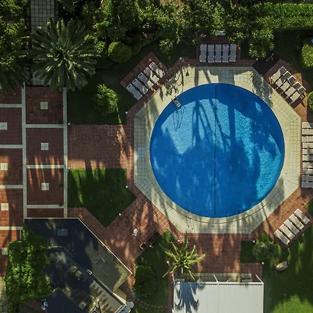 Hotel & Wellness